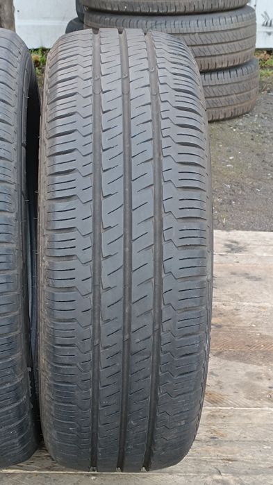 215/65R15C 104/102T Hankook Vantra LT