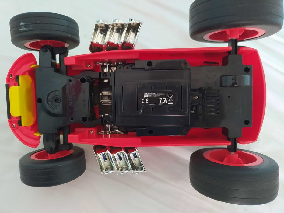 Carro Telecomandado Mickey Roadsters Racing League