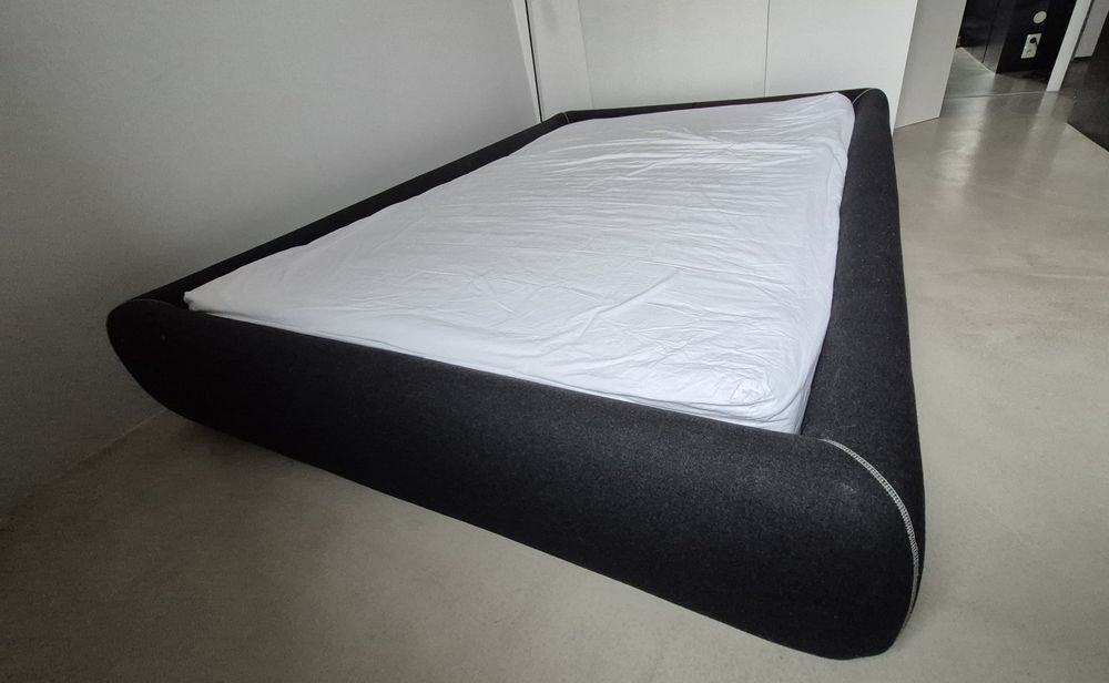 Łóżko 140x200 + materac + narzuta