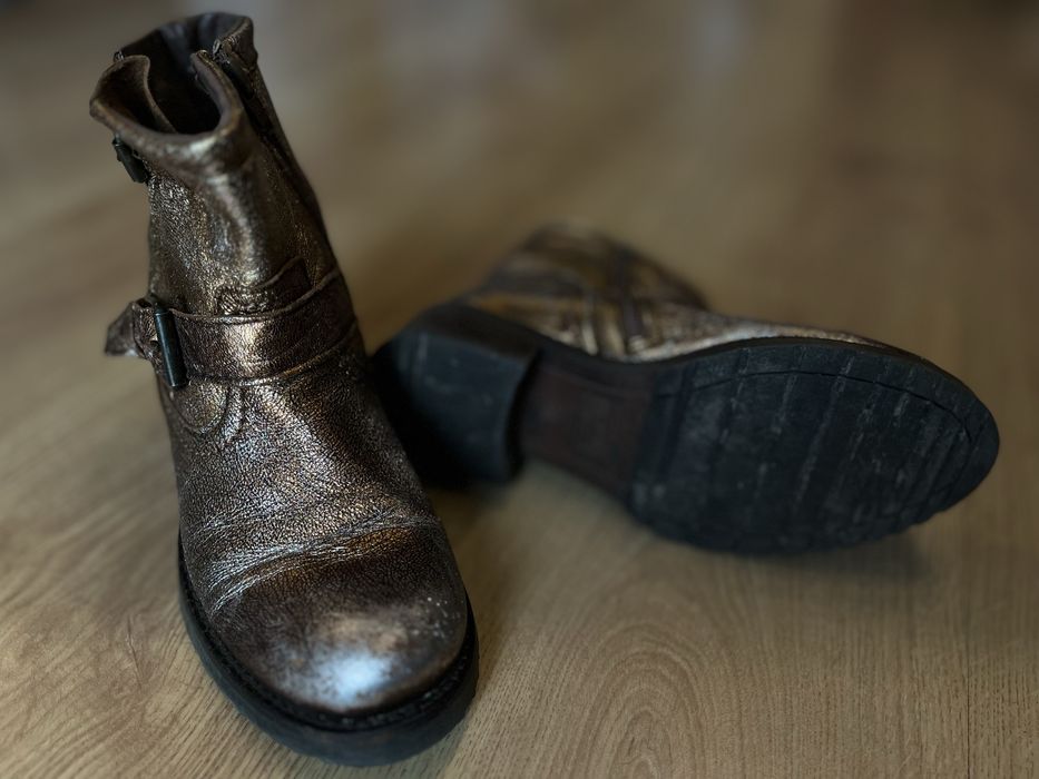 Botki dziewczęce złote