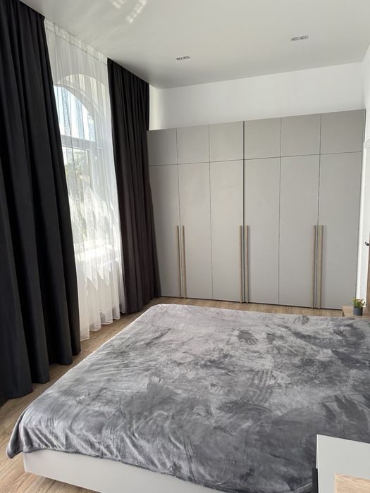 1 -кімнатна квартира  в центрі | 300 м до бювету | Готовий бізнес