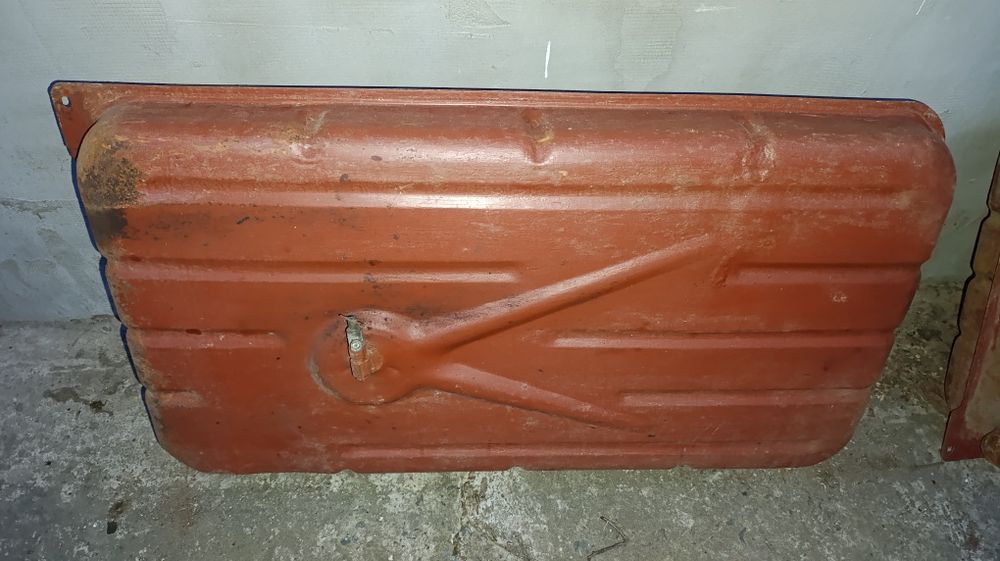 Продам бензобак на газ