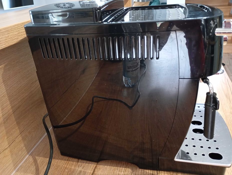 Ekspres do kawy DeLonghi