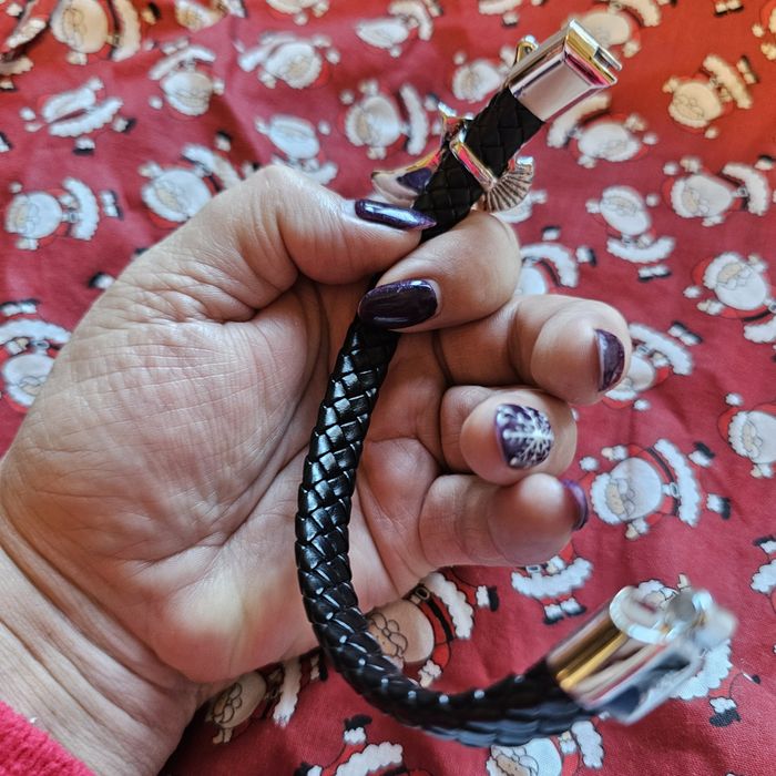 Modna pleciona branzoletka z orłem