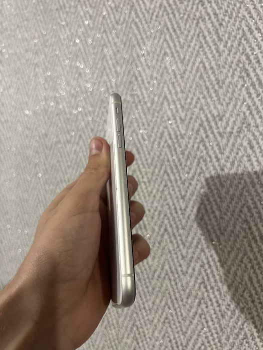 Айфон хr 128 гб.