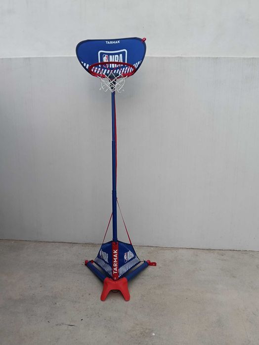Cesta de basketball + bola de basketball