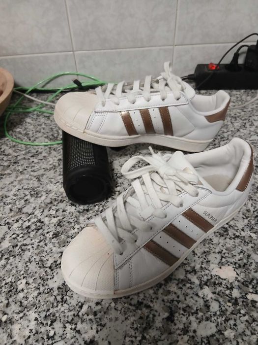 Adidas superstar