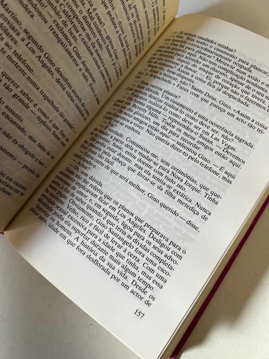 Livro - Uma Mulher Fabulosa (ctt editorial grátis)