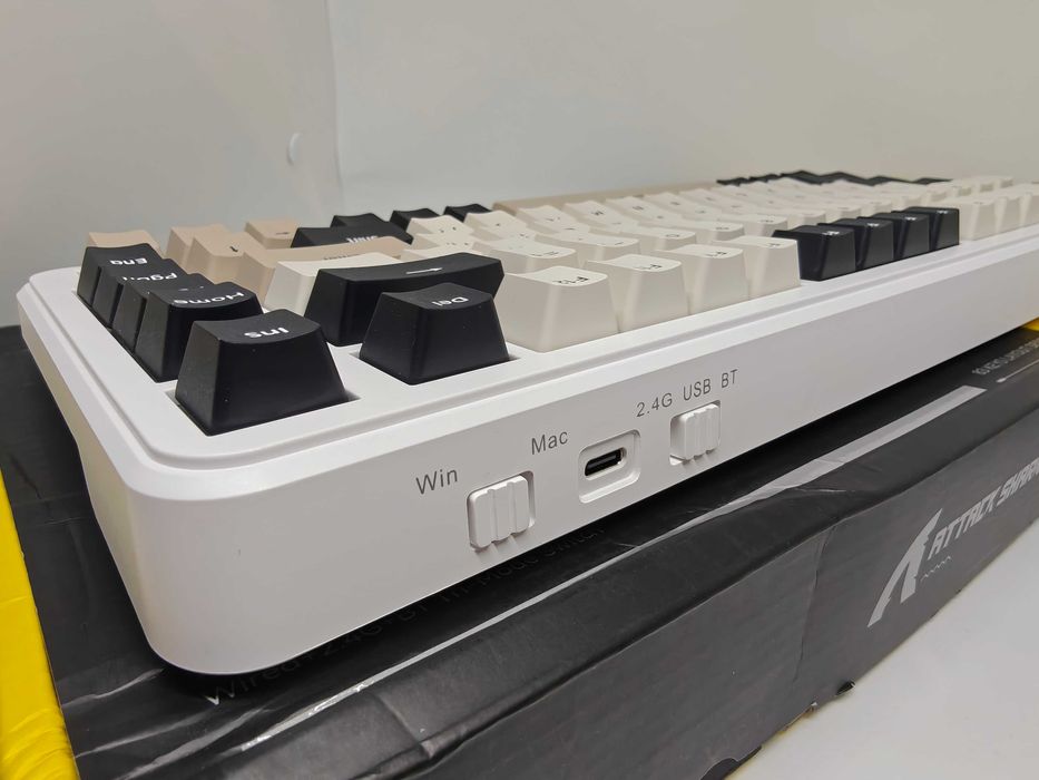 Клавіатура механічна бездротова Attack Shark M86, ігрова нова 4000 mah