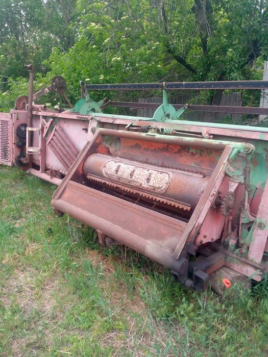 Комбайн ДОН-1500