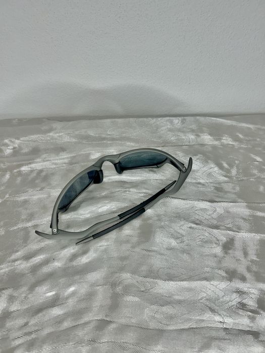 Óculos juliet vermelhos e cinza (metal)