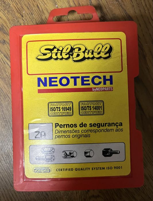 Pernos de segurança para jantes