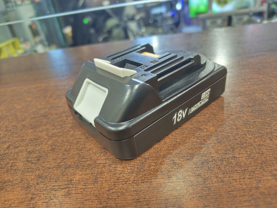 ZAMIENNIK Aku Makita BL1815 18v 3Ah