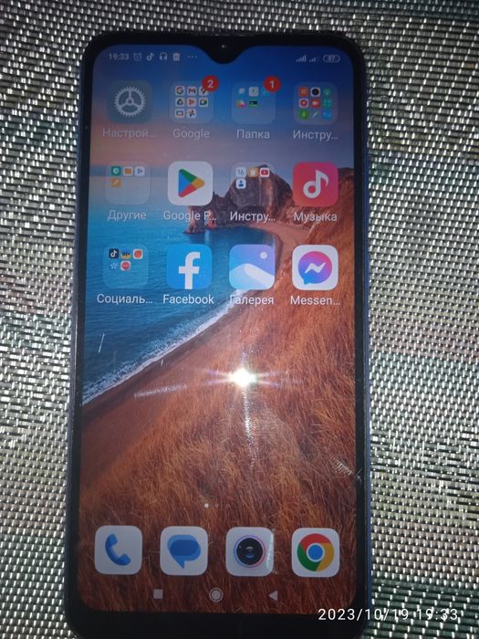 Телефон Xiaomi Redmi 8A