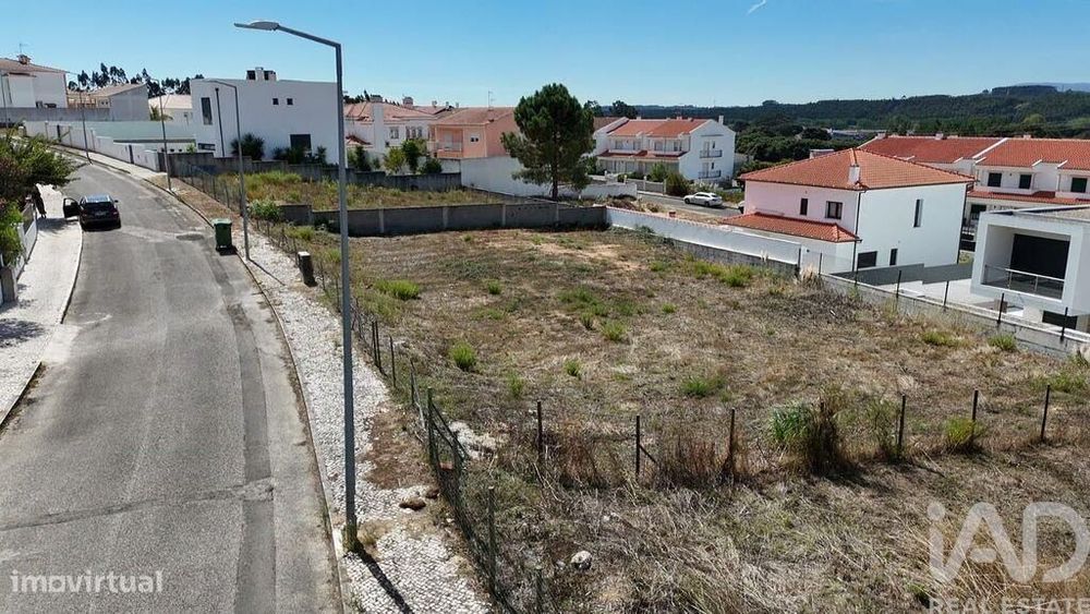Terreno em Rio Maior de 240,00 m2