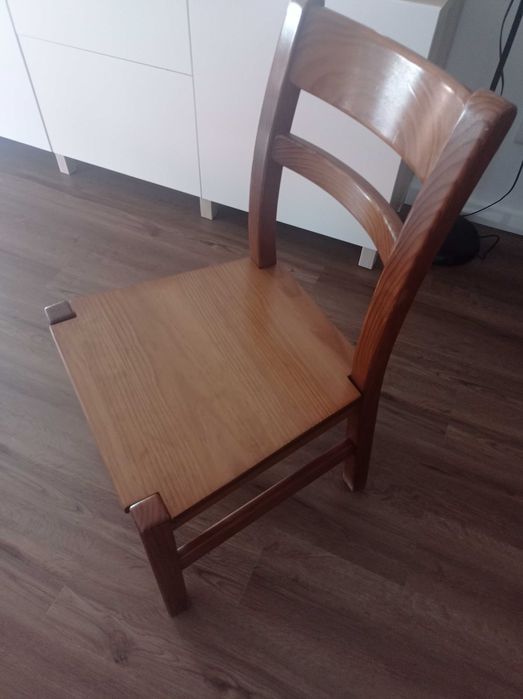 Cadeira  (Pinho)