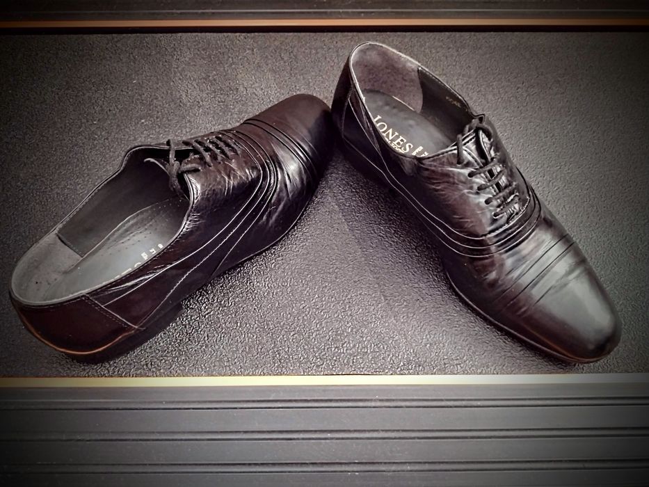 Шикарные туфли Jones Bootmaker классика