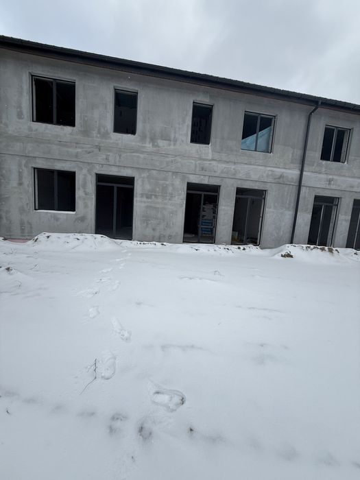 Таунхауси в Ворзелі з великими дворами! Газ! Навпроти ліс!