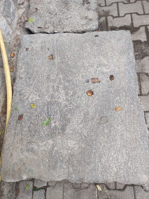Sprzedam stare płyty granitowe