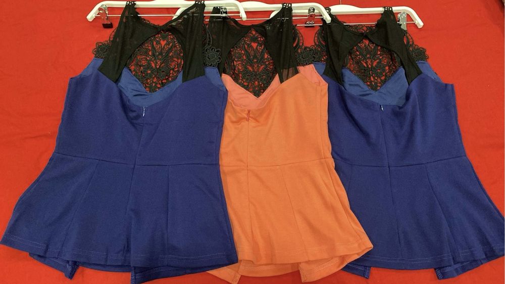 Top com Renda de Crochê