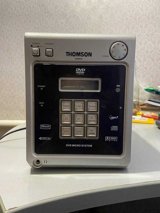 Проигрователь Thomson cs900vd DVD