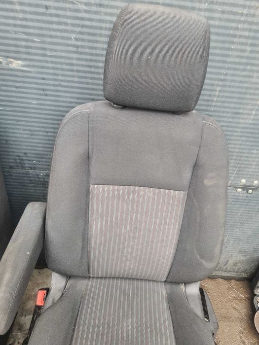 Ford Transit Custom fotel kierowcy kanapa pasażera