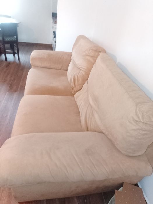 Vende-se Sofá beje