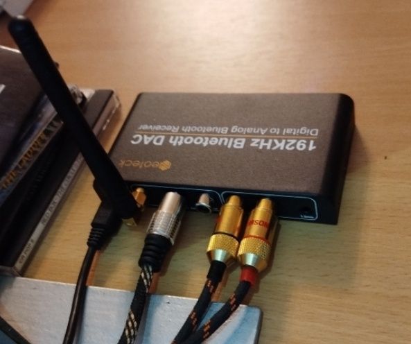 DAC Neoteck- opt, coax, Bluetooth, pilot