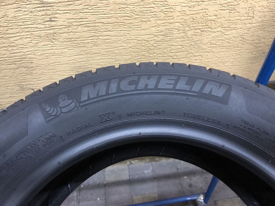 Літні шини 195/60 R15 MICHELIN