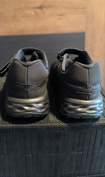 Buty sportowe Nike Revolution 6 Flyeasy NN