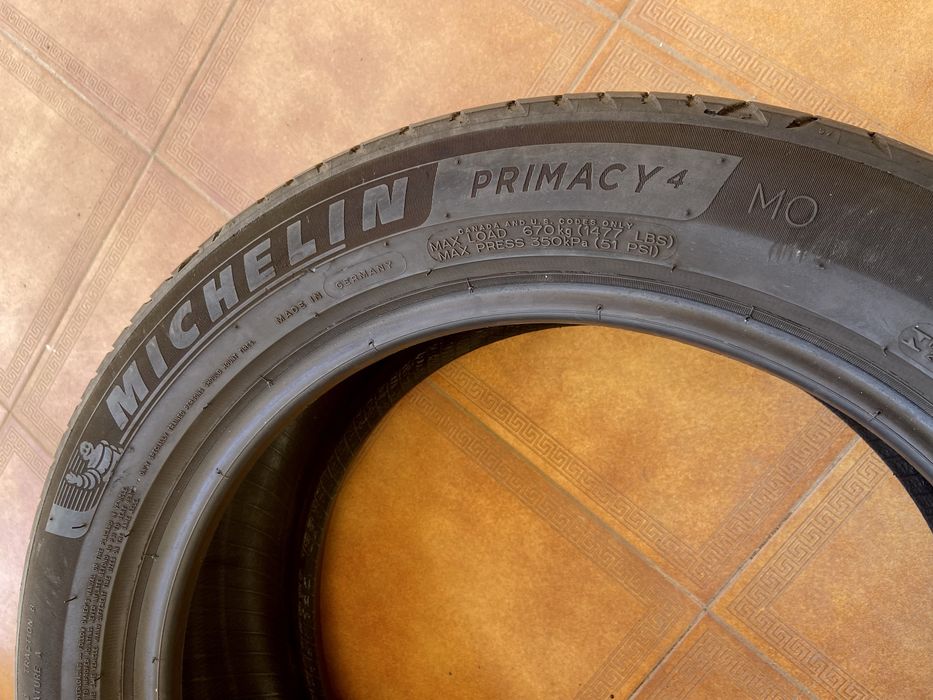 225 50 R17 - Michelin Primacy 4 c/ 70%Piso
