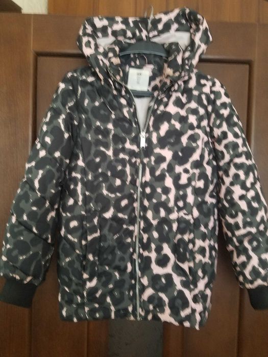 Куртка H&M зимова з капюшоном 8-10 років, зріст 140-146