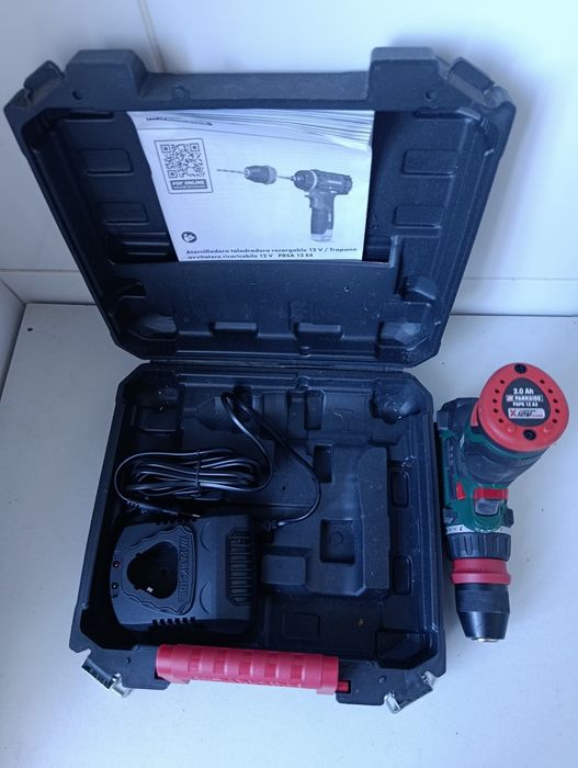 Aparafusadeira Parkside 12v