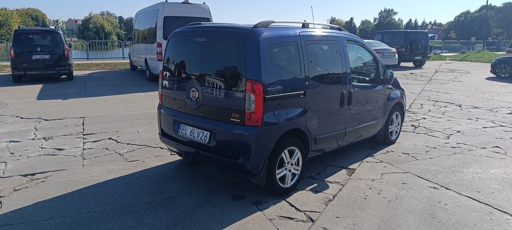 Sprzedam samochód Fiat Qubo.
