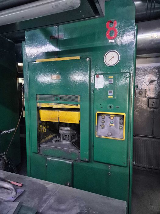 Prasa hydrauliczna PH-M100e