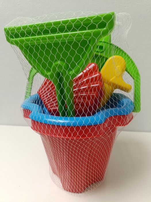 wiaderko foremki grabki łopatka sitko do piaskownicy