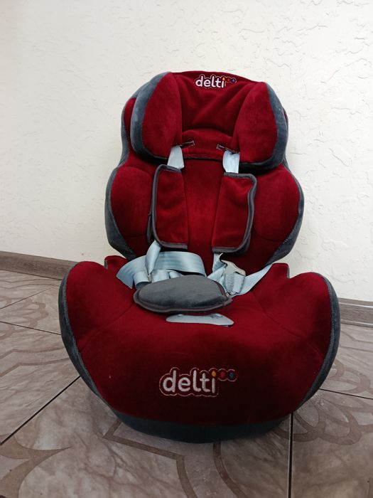 Автокрісло дитяче