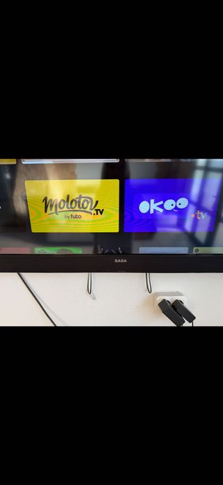 Smart TV SABA 55’ +suporte