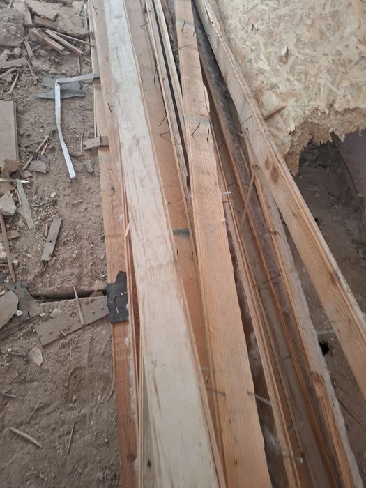 Бесплатно отдам дрова. Самовывоз. Киев.