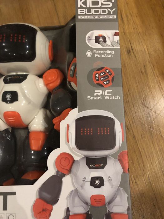 Robot zabawka.