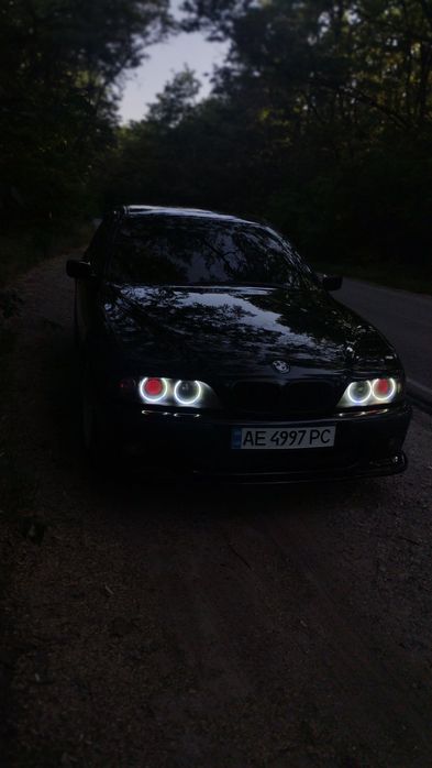 Продам бмв е39 м52б28
