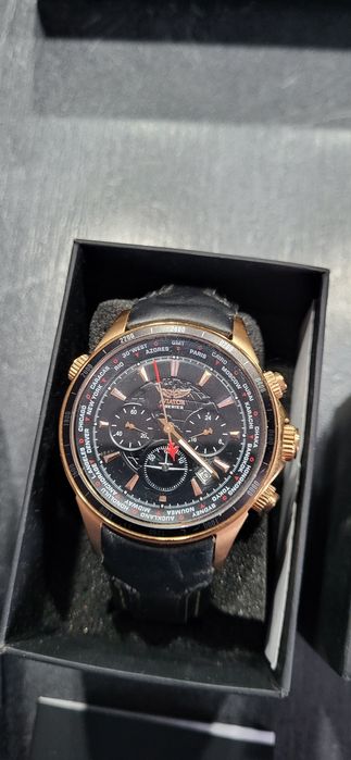 Zestaw  3 zegarków, Aviator, Timex-quartz  oraz inny  samonakrecalny  zestaw z  pudełkiem na zegarki