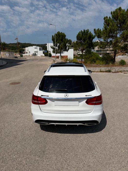 Mercedes-Benz C220 AMG