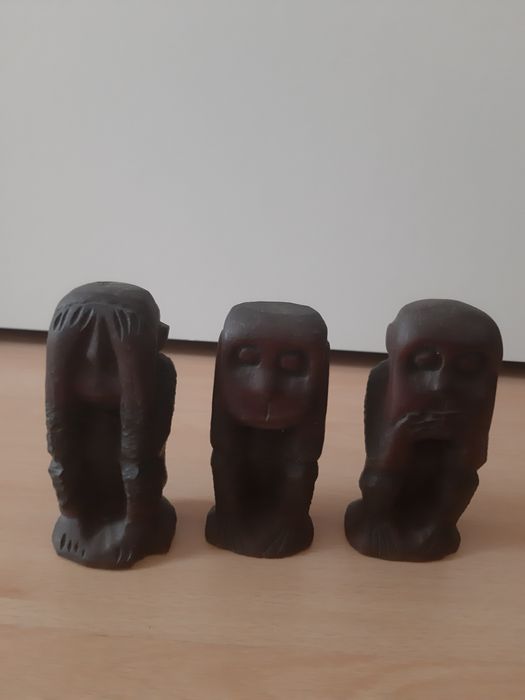 Estatuetas - Os 3 macacos sábios - madeira