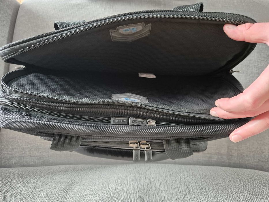 Torba na laptopa DICOTA Eco Top Traveller PRO 14.1"