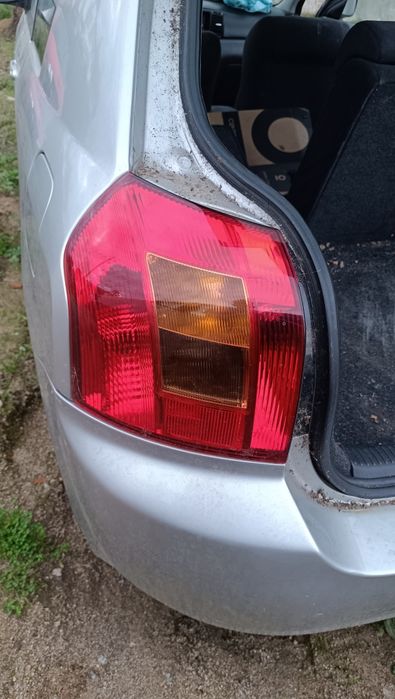 Portas Toyota Corolla E12
