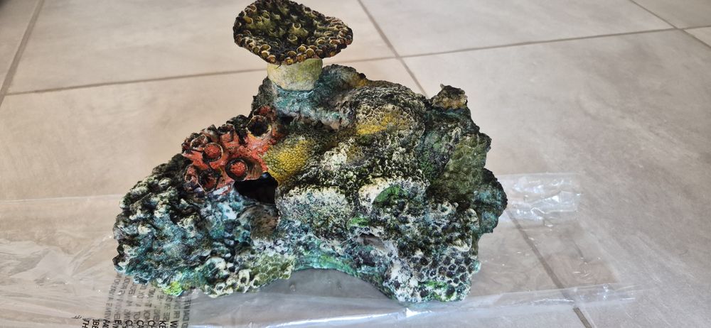 Продам декоративний корал в акваріум.