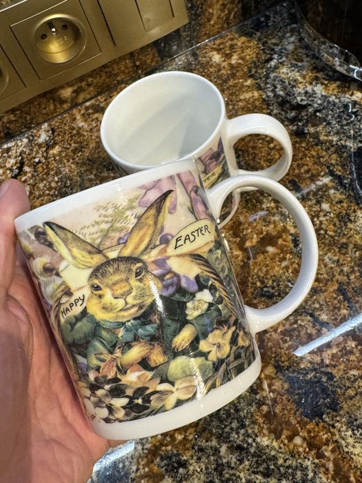 2 kubki wielkanocne z zajączkiem i kwiatami – ozdobne