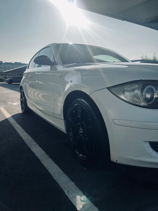 BMW Serie 1 118d e81
