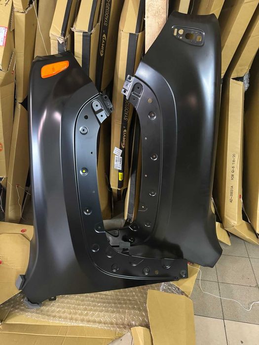 Крило переднє ліве/праве JEEP RENEGADE 14- USA